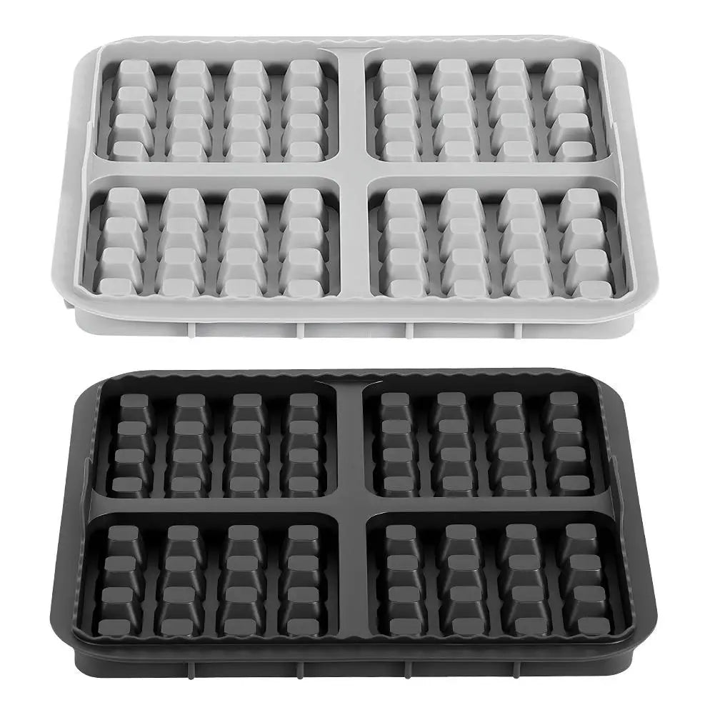 Air Fryer Silicone Waffle Mold, 17cm Square Non-Stick Baking Tray, Reusable 4-Cavity Silicone Mold for Waffles, Pancakes