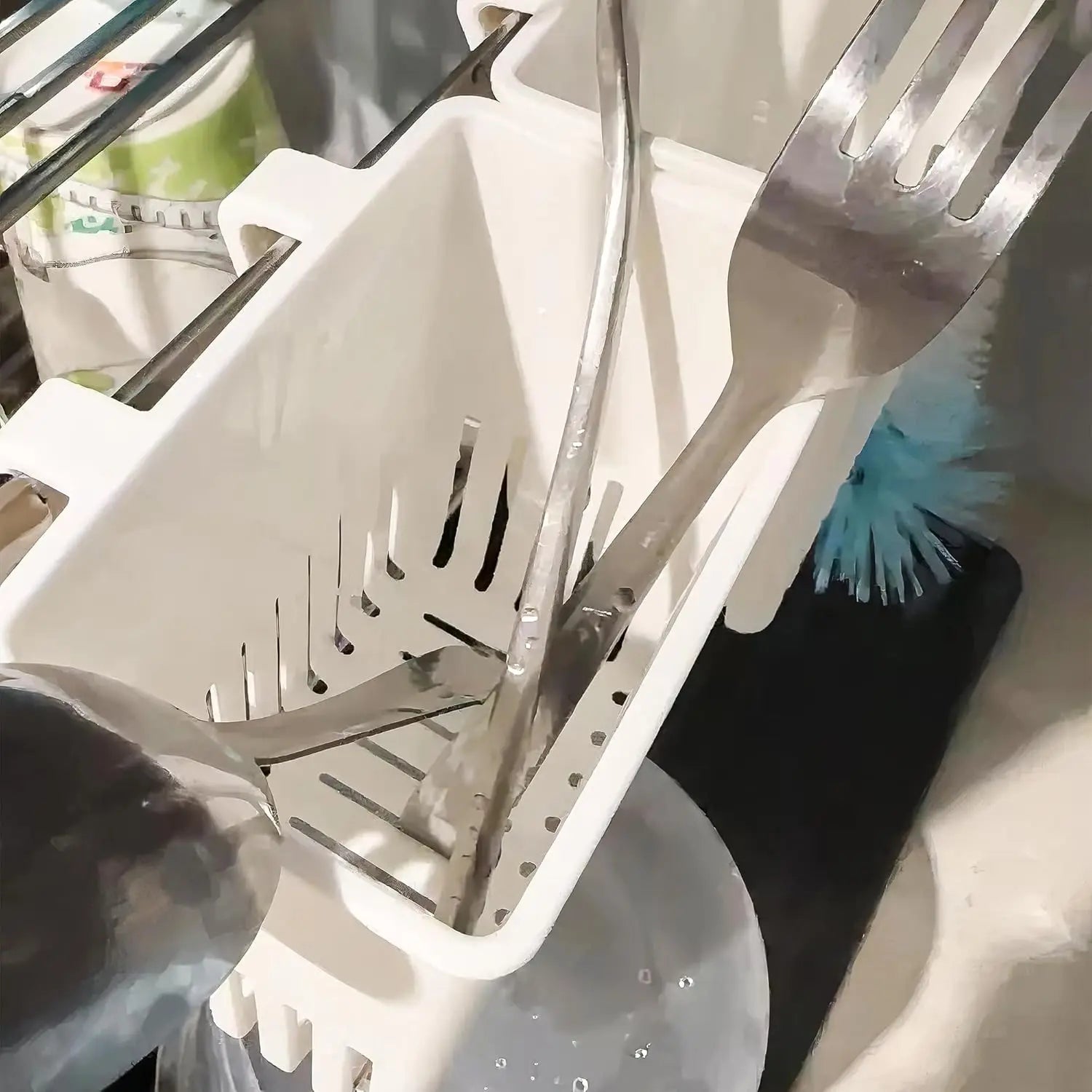 Cutlery Storage Rack with Cup Holder Kitchen Quick Drying Drain Basket, Drainer for Forks Spoons Chopsticks Countertop Organizer
